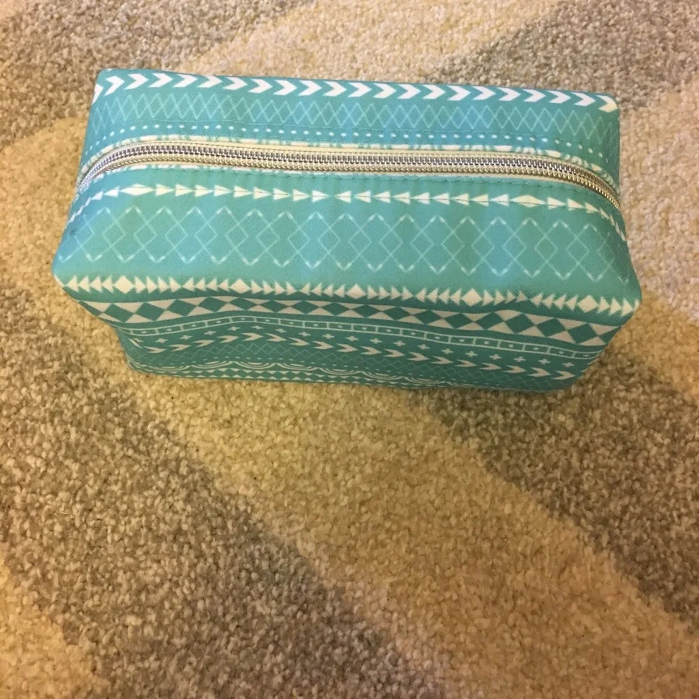 NEW Blue Cosmetic Bag